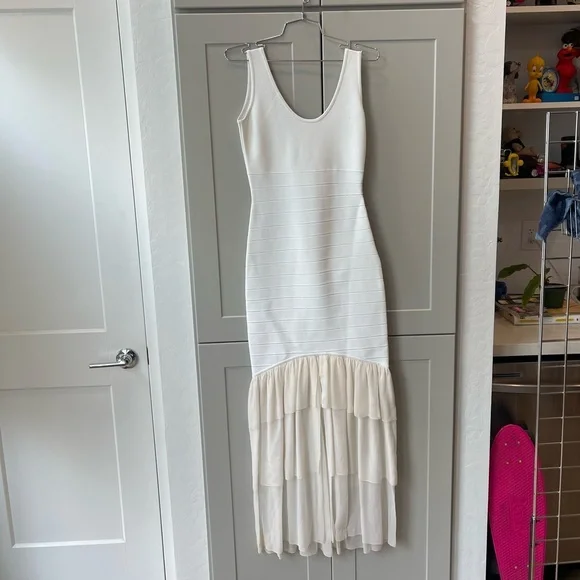 Herve Leger Paris White Bandage Silk Ruffle Trim Formal Cocktail Dress Small - Picture 1 of 11